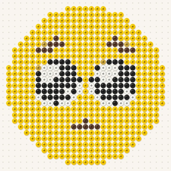 Modèle de perles à repasser smiley aux yeux suppliants sur une plaque de 29 × 29